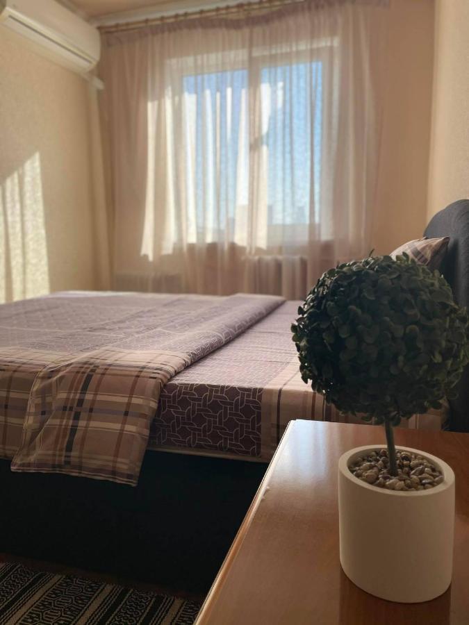 Comfortable One Beds With Nice View For Independent Sqr 키예프 외부 사진