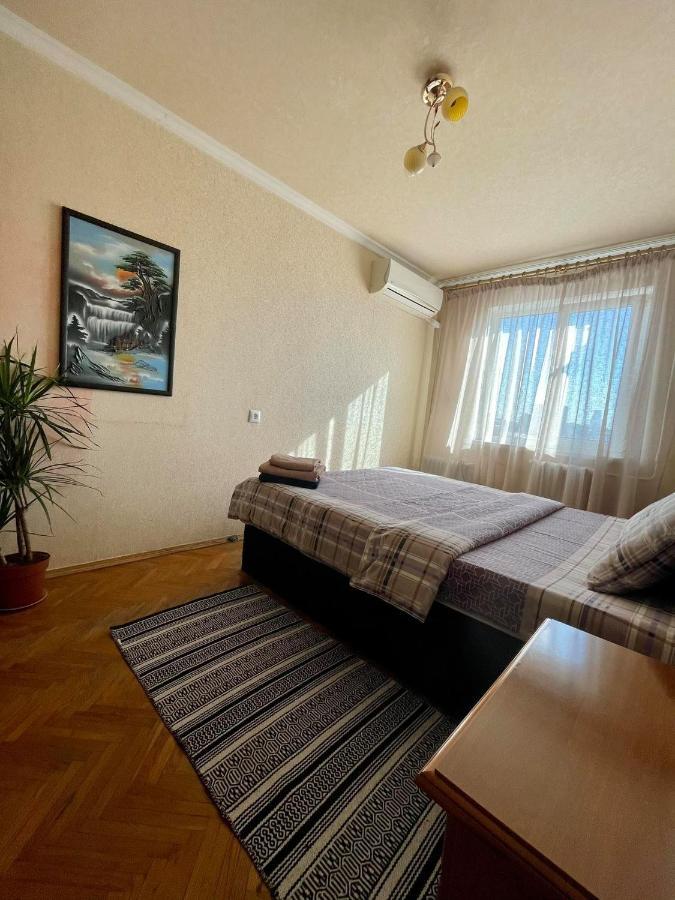 Comfortable One Beds With Nice View For Independent Sqr 키예프 외부 사진