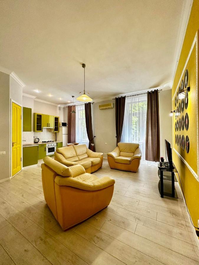 Comfortable One Beds With Nice View For Independent Sqr 키예프 외부 사진