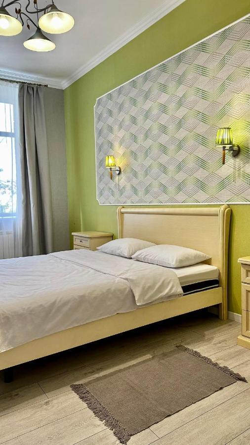 Comfortable One Beds With Nice View For Independent Sqr 키예프 외부 사진